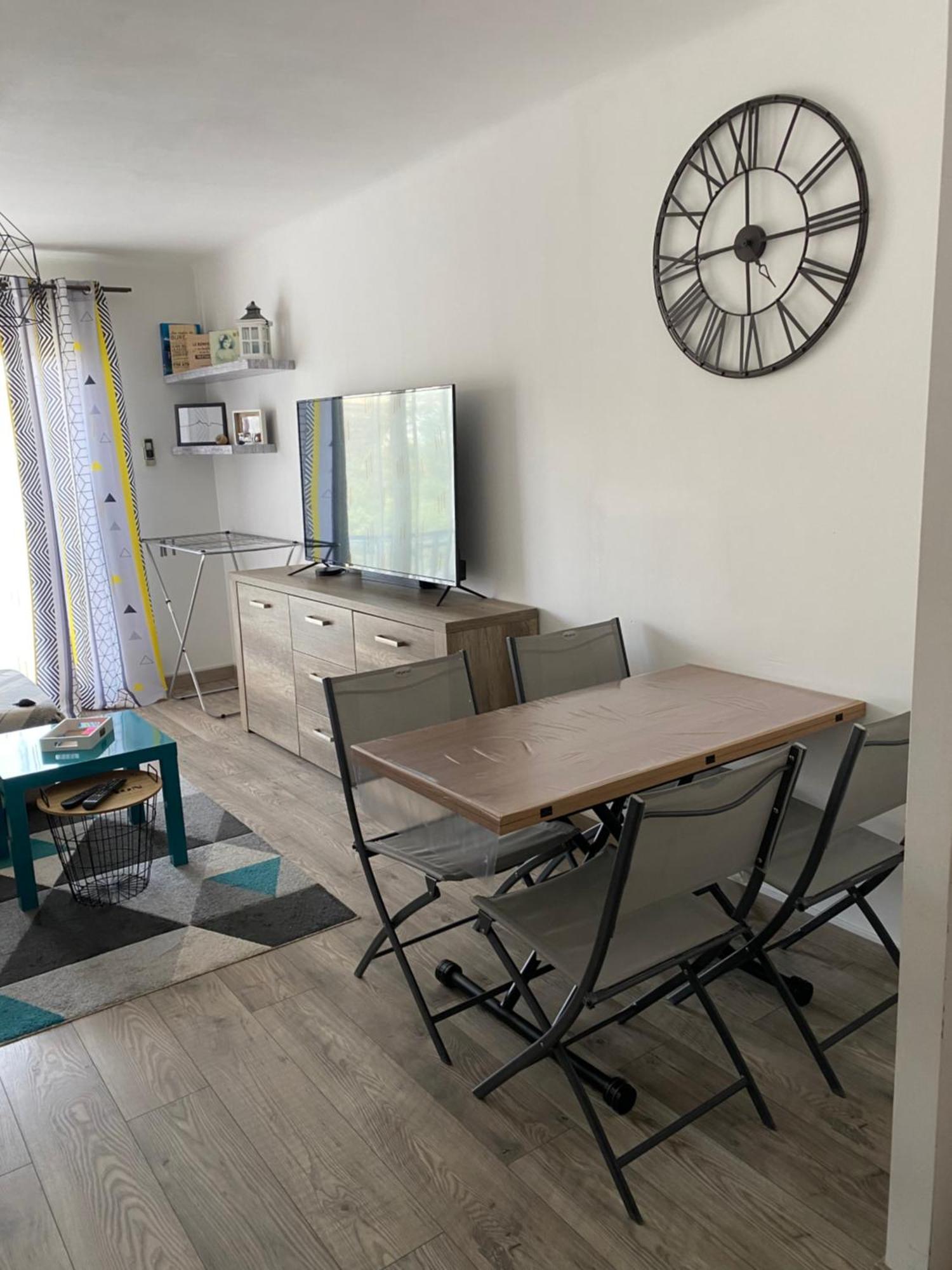 Charmant Appartement 3 Pieces Mandelieu Eksteriør bilde