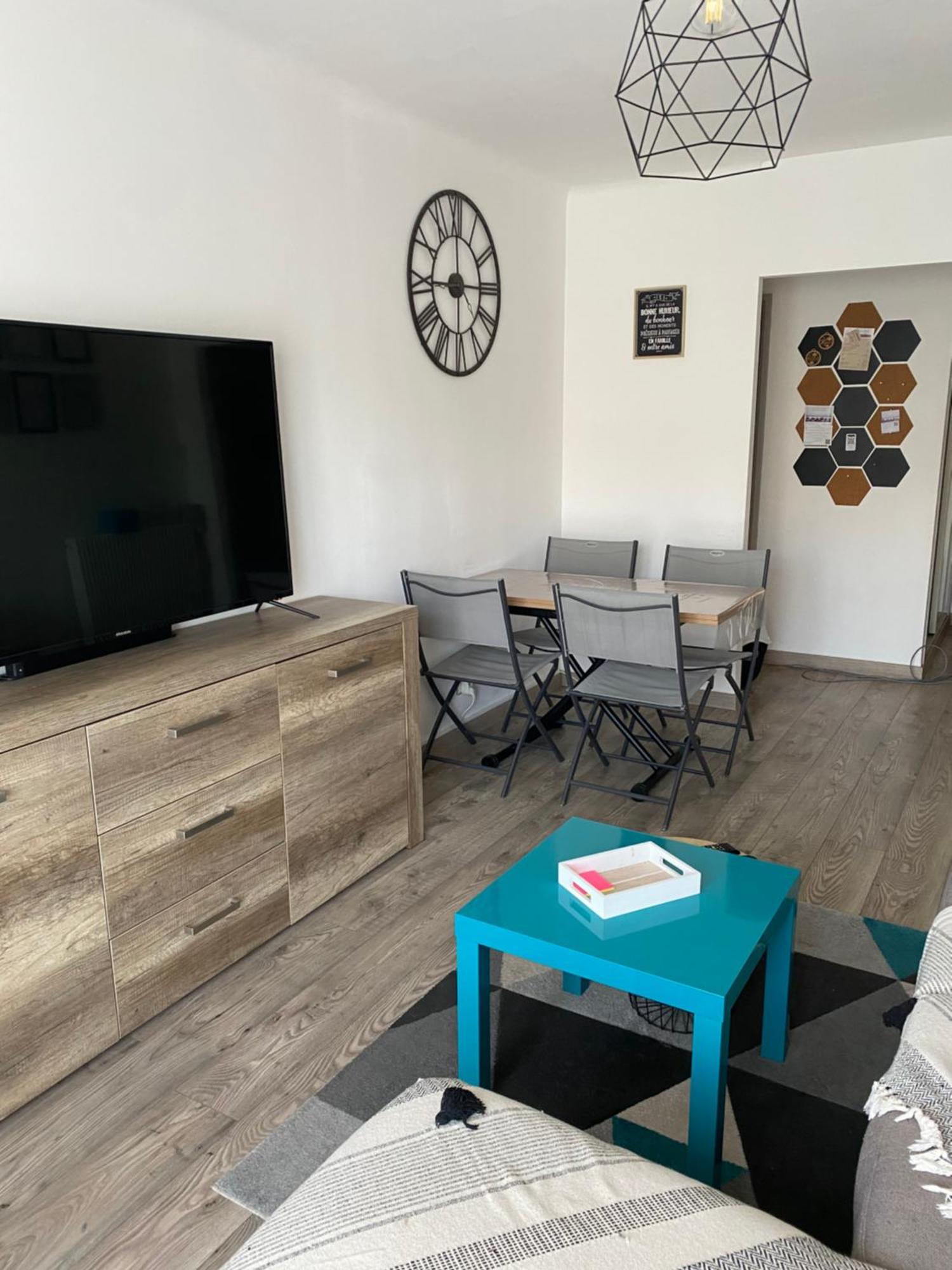 Charmant Appartement 3 Pieces Mandelieu Eksteriør bilde